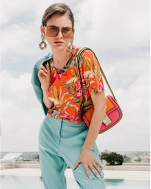 VIBRANT LEATHER CROSSBODY BAG