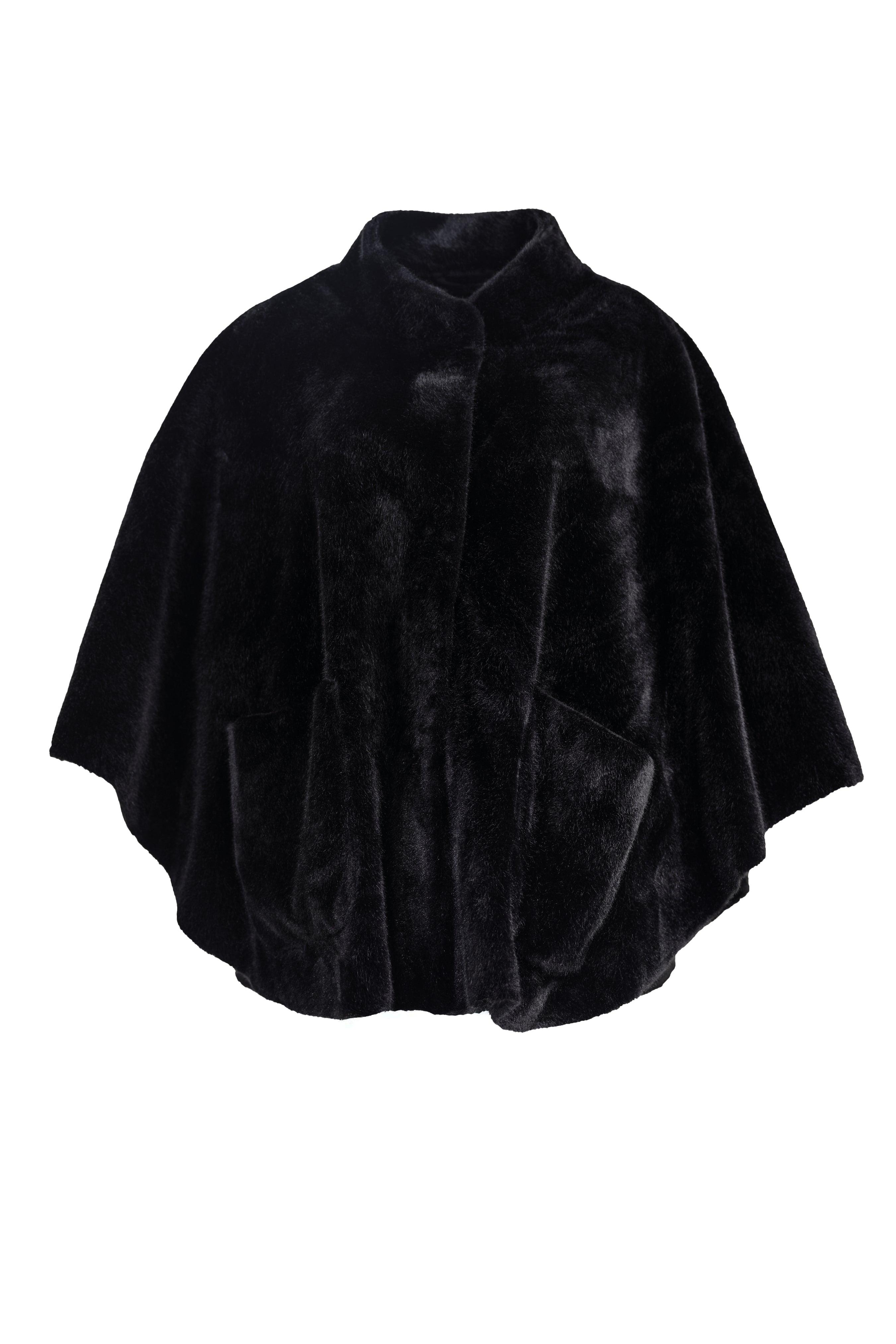 PLUSH SNAP-BUTTON CAPE