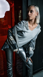 EMBELLISHED V-NECK SWEATER