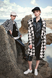 BOLD HOUNDSTOOTH CARDIGAN