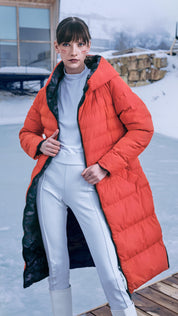 HIGH-RISE STRUCTURED KNIT TROUSERS