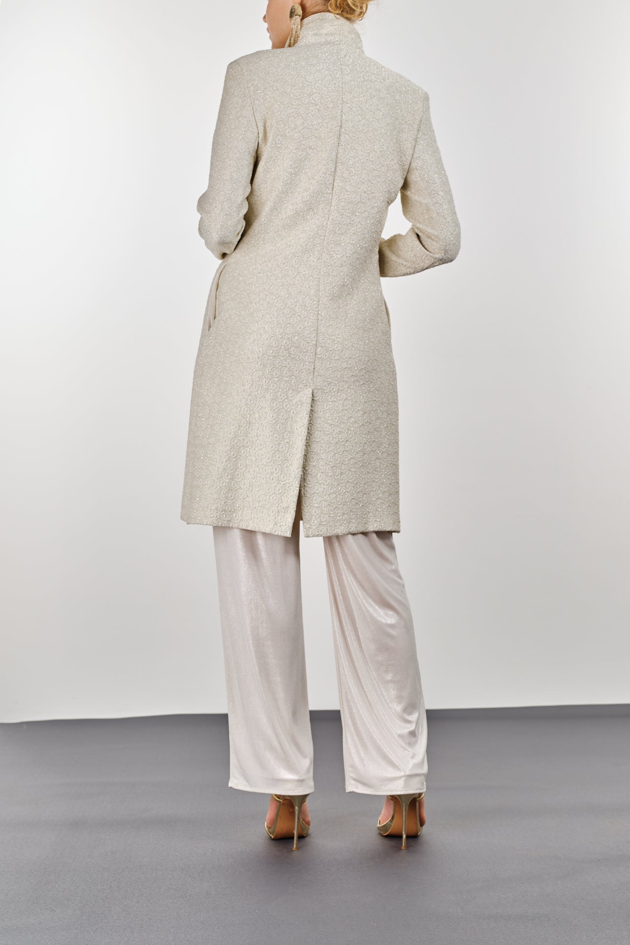 LACE LONG COAT